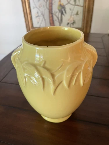 Vintage McCoy Vase Yellow double handle embossed leaf Art Deco 40s exquisite