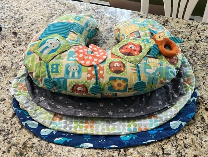 EUC Boppy Nursing Pillow Original Support With Liner & 4 Covers Lot-image