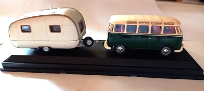 Volkswagen Bus Samba Bull 1960 mit Wohnanhänger  OVP grün/beige