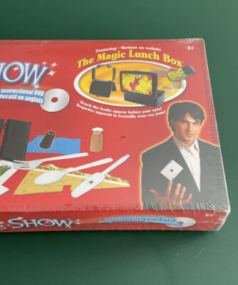 Ideal Ryan Oakes 101-Trick Magic Show Magic Lunch Box Set and