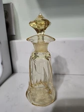 Antique Heisey Twist Sahara Vinegar Oil Cruet 