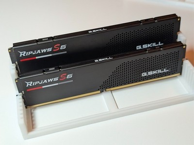 G.SKILL Ripjaws S5 64GB 2x32GB DDR5 6000 CL36 XMP 3.0 Low Profile RAM Kit Black