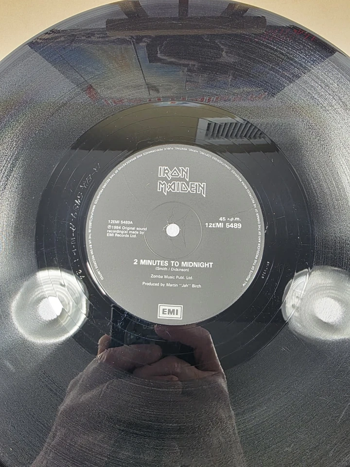Iron Maiden "2 Minutes To Midnight" Vinyl 12" Single 1984 EMI  12EMI 5489 - Image 4 of 4