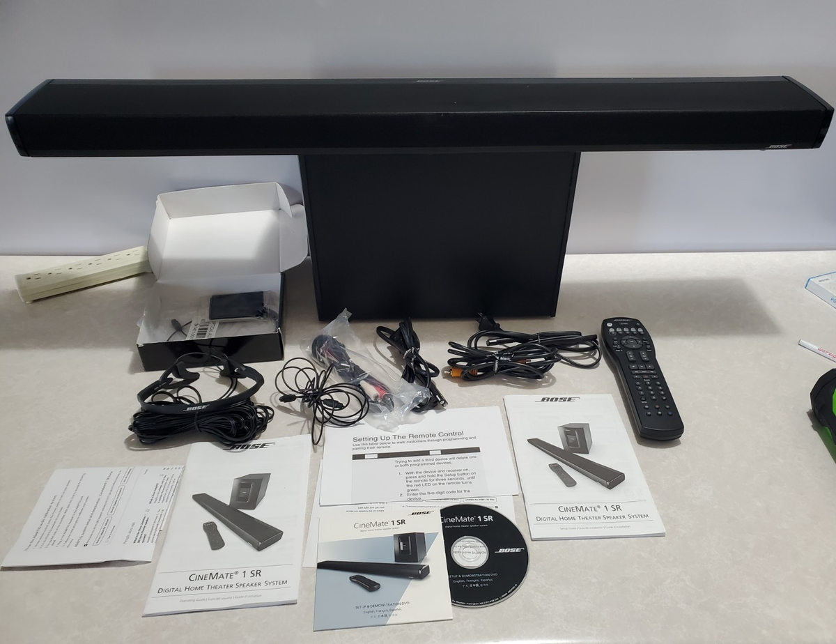 Bose CineMate 1 SR Speaker Array System AdaptiQ Soundbar System