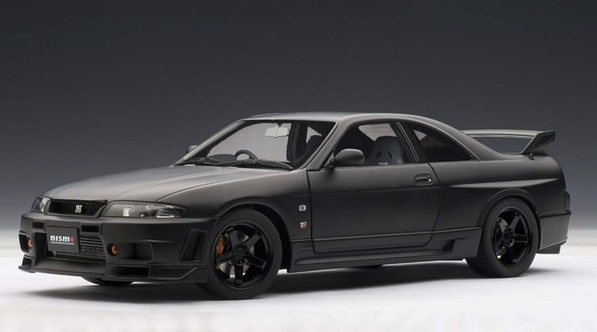 SUPER RARE* Autoart 1/18 Nissan Skyline GT-R R-Tune (R33) NISMO