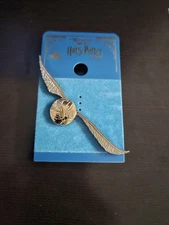 Universal Studios Wizarding World Harry Potter Golden Snitch Enamel Pin NEW 