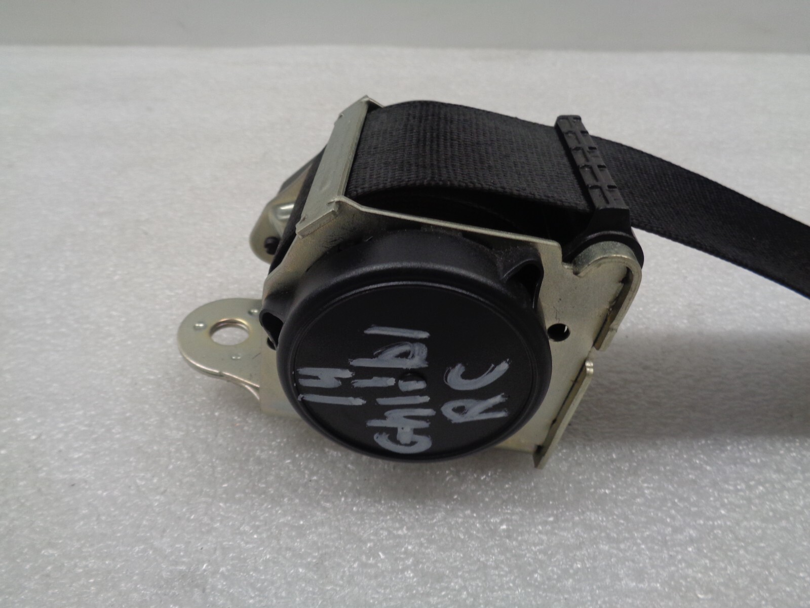 14-17 Maserati Ghibli Rear Center Seatbelt Seat Belt Retractor OEM AK2308337