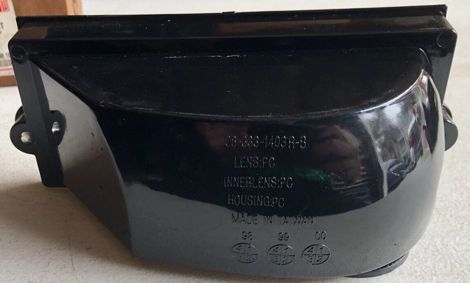 Dodge Dynasty 1988-93 lámpara de esquina derecha, CH2541102, OER Foto 4 de 4