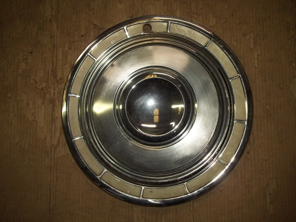 1960 60 Chrysler Newport Hubcap Rim Wheel Cover Hub Cap 14" OEM USED G4 SET 4 - Image 4 of 4