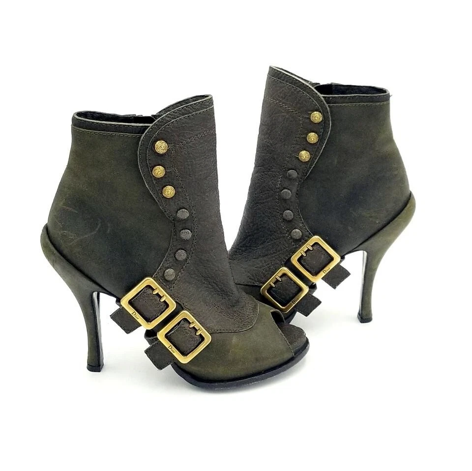 Boucle en détresse détail Dior vert olive bottines taille : UE 38,5/US 8