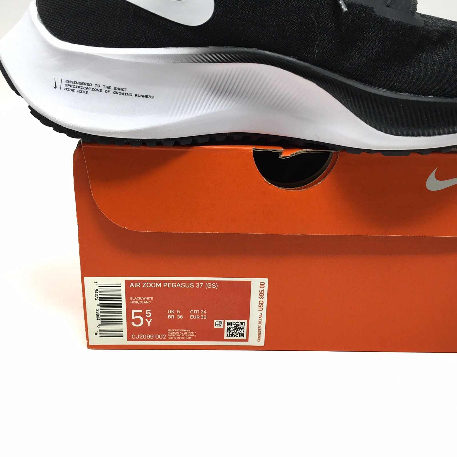NIKE AIR ZOOM PEGASUS 37 GS Black/White Big Kid Size 5.5, NIB | eBay
