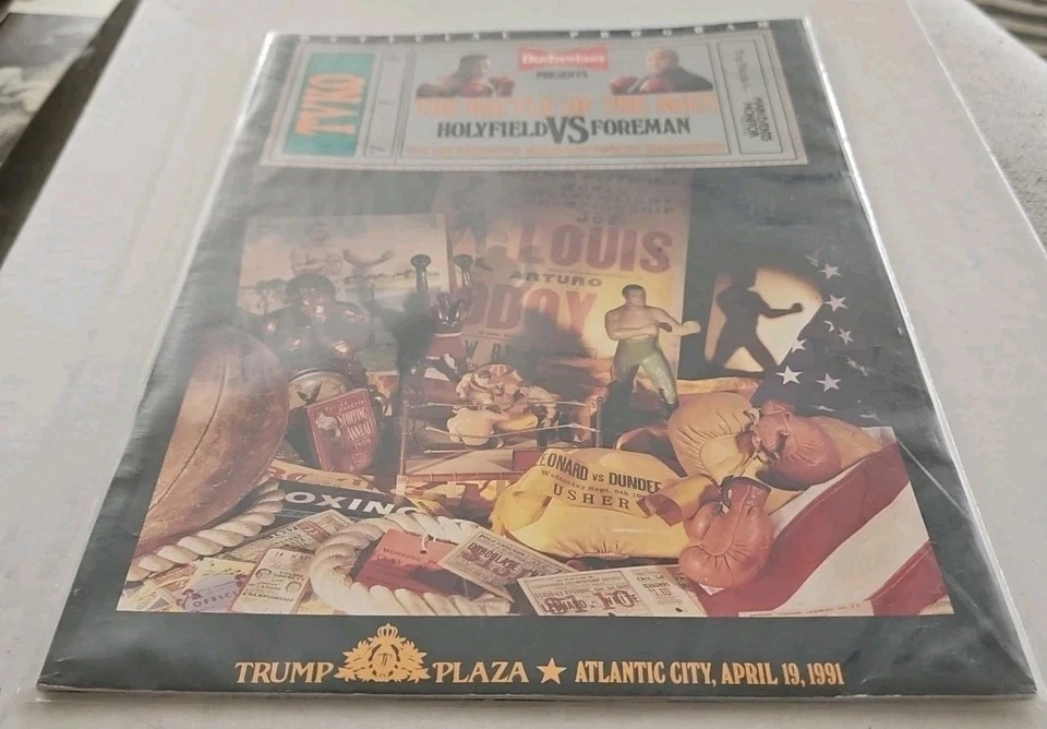 HOLYFIELD FOREMAN VINTAGE official boxing fight program book. 1991 - Image 4 of 4