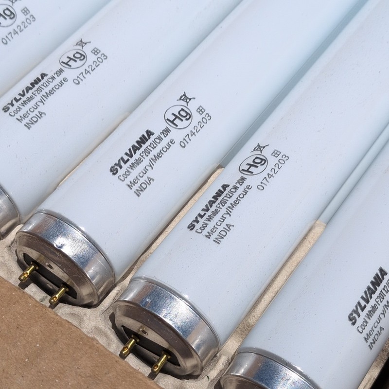 SYLVANIA CF30W/827 Fluorescent Lamp Tube Bulbs