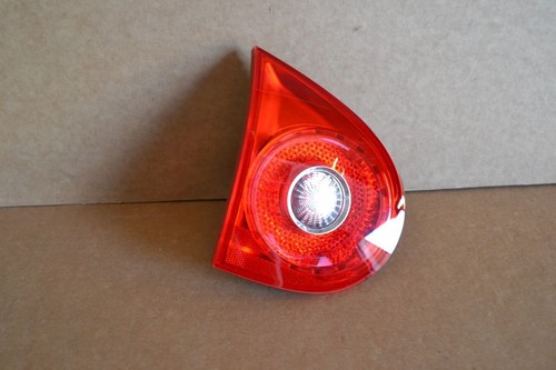 Original VW Golf 5 Rücklicht Rückleuchte aus Heckklappe links 1K6945093G a3888