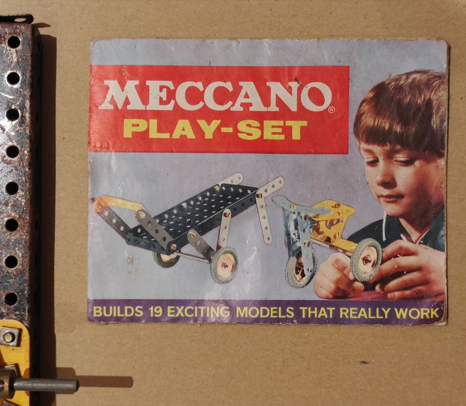 Catalogue MECCANO Original 1974-75 - 9 Pages, Bon état