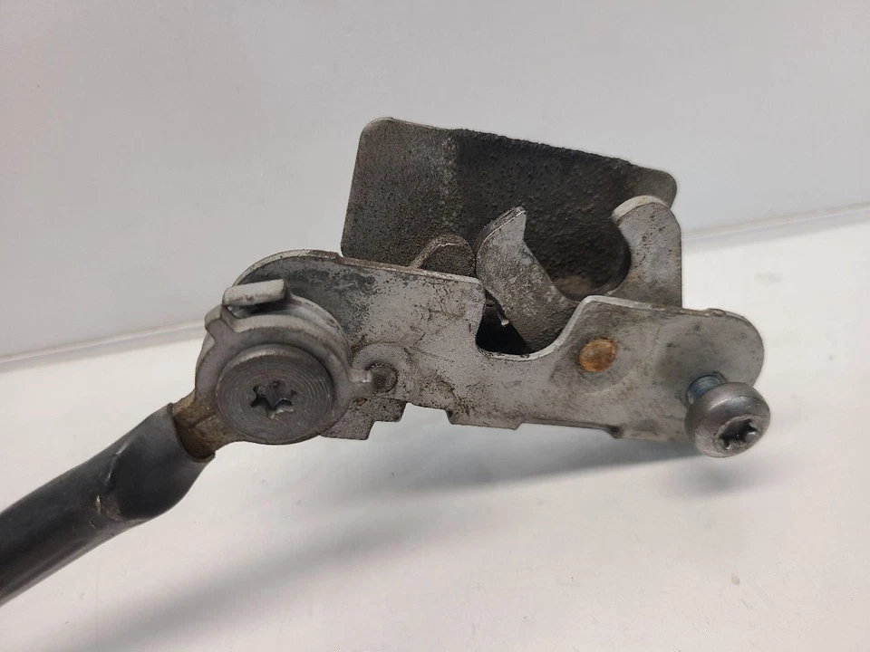 Ford F150 2016 conductor puerta trasera izquierda pestillo con cable Foto 3 de 4