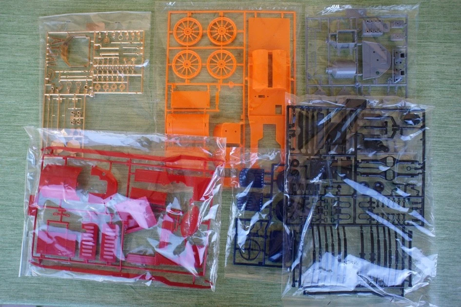 IMAI PLASTIC MODEL "ITALA" 1/16 KIT No 782 new - Immagine 3 di 4