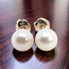 ESTATE 14K YELLOW GOLD 6.35mm WHITE AKOYA PEARL SCREW BACK STUD EARRINGS #8121 — photo 2