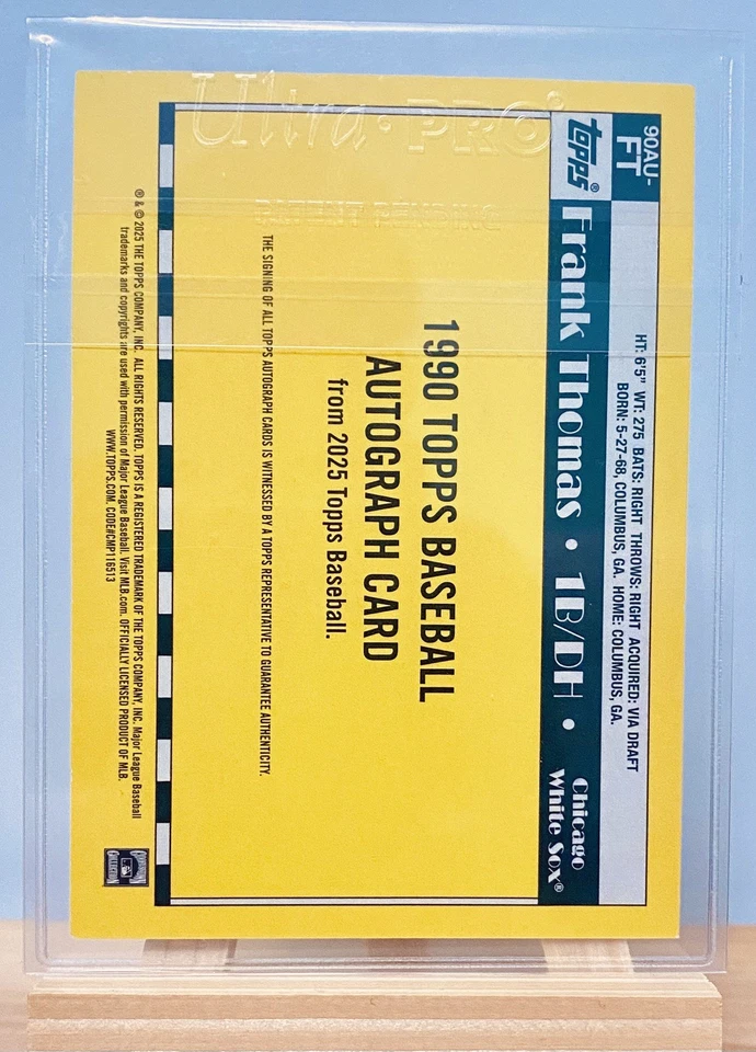 Карта 2025 Topps обновление 1990 автограф Фрэнка Томаса 03/10 #90AU-FT  - Изображение 2 из 3