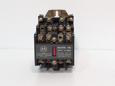 Allen Bradley 700-N800A1 Control Relay, Ser. B, 84AB86 120V Coil, Bulletin 700