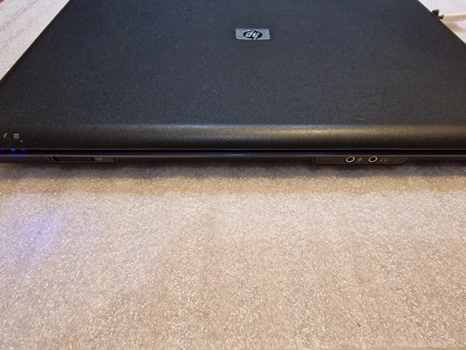 Hp G6000 Black Laptop 15,4' 2gb Ram Untested Read Description - Image 4 of 4