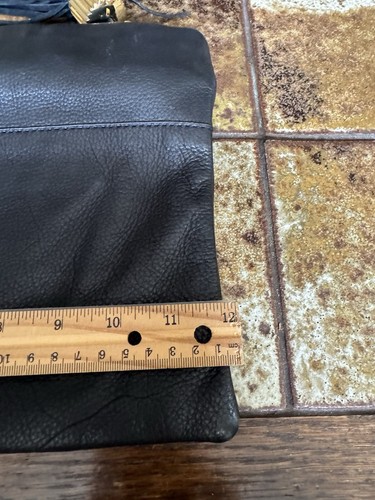 India Hicks Carmen BLACK Soft Supple Leather Clutch w/Large Agra Tassel 12”x 9 - Picture 15 of 17