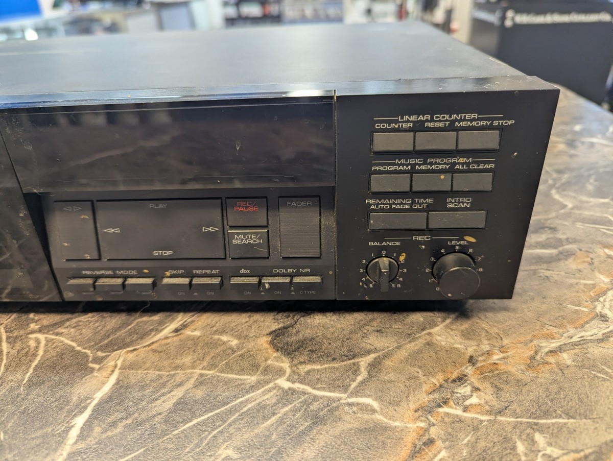 YAMAHA Natural Sound Stereo Cassette Deck K-720 For Parts Not
