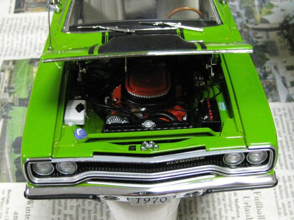 GMP 1/18 1970 Plymouth Road Runner Green 1092 units
