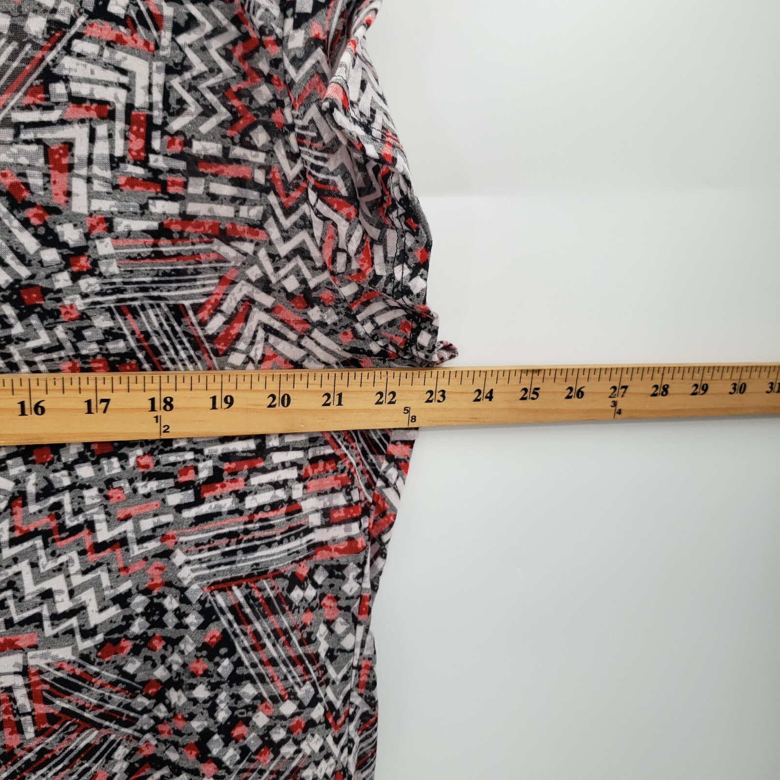 Ruby Rd. Large Geometric Print Knit Top Womens Be… - image 7