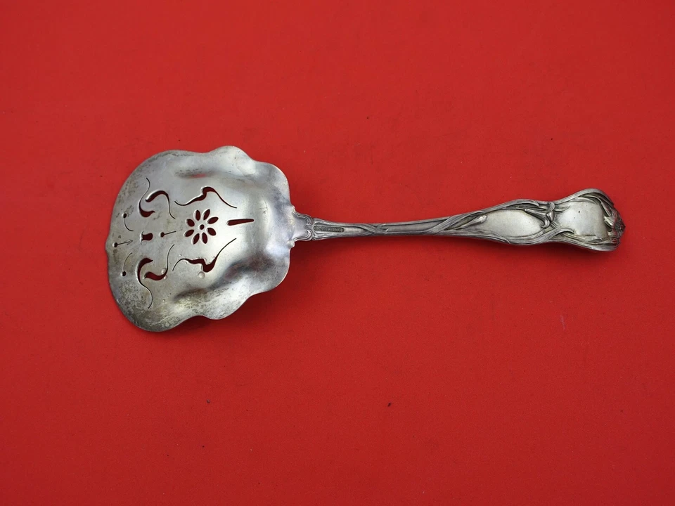 Lily by Watson Sterling Silver Waffle Server pierced w/ flowers 8 5/8" - Image 2 of 2