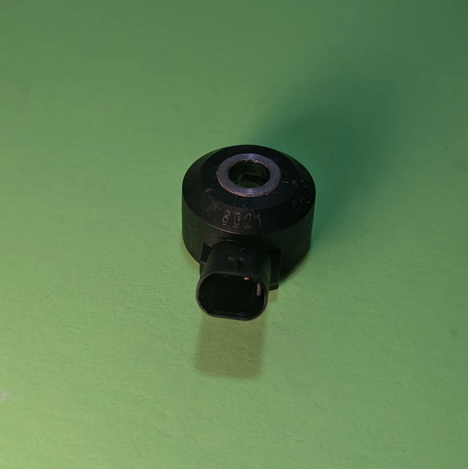 Genuine GM Ignition Knock Detonation Sensor Chevy GMC Buick Cadillac 12663209 EA - Image 2 of 4