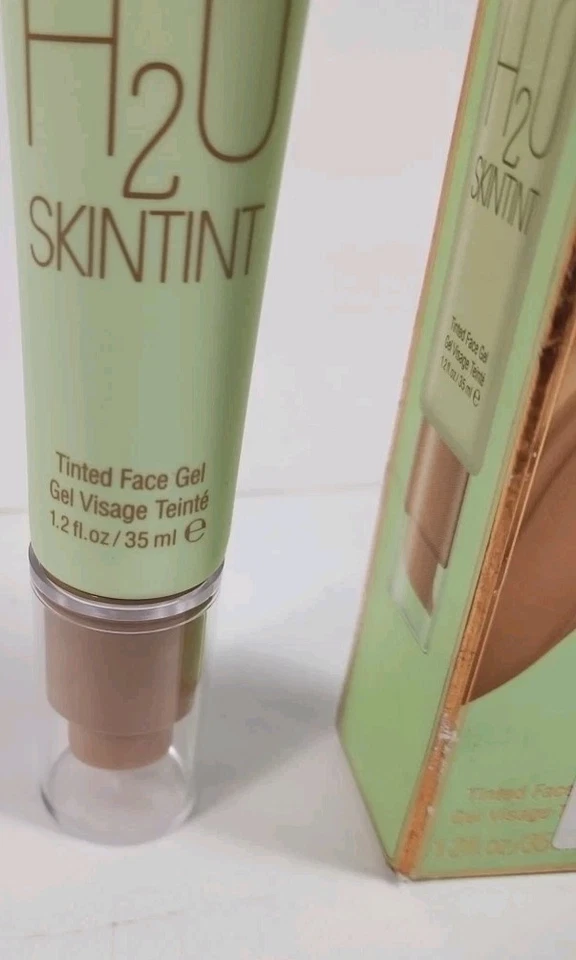 Pixi Beauty H2O SkinTint Tinted Face Gel, 1.2 fl oz / 35 ml, Nutmeg.         78 - Image 3 of 4