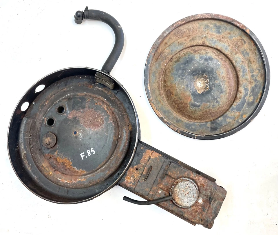 Jeep air filter box cleaner six cylinder 258 4.2 CJ5 CJ7 CJ8 2 barrel carb J10 - Image 2 of 4