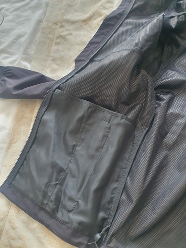 Girls Superdry Rain Jacket Size 8 UK - Picture 5 of 7