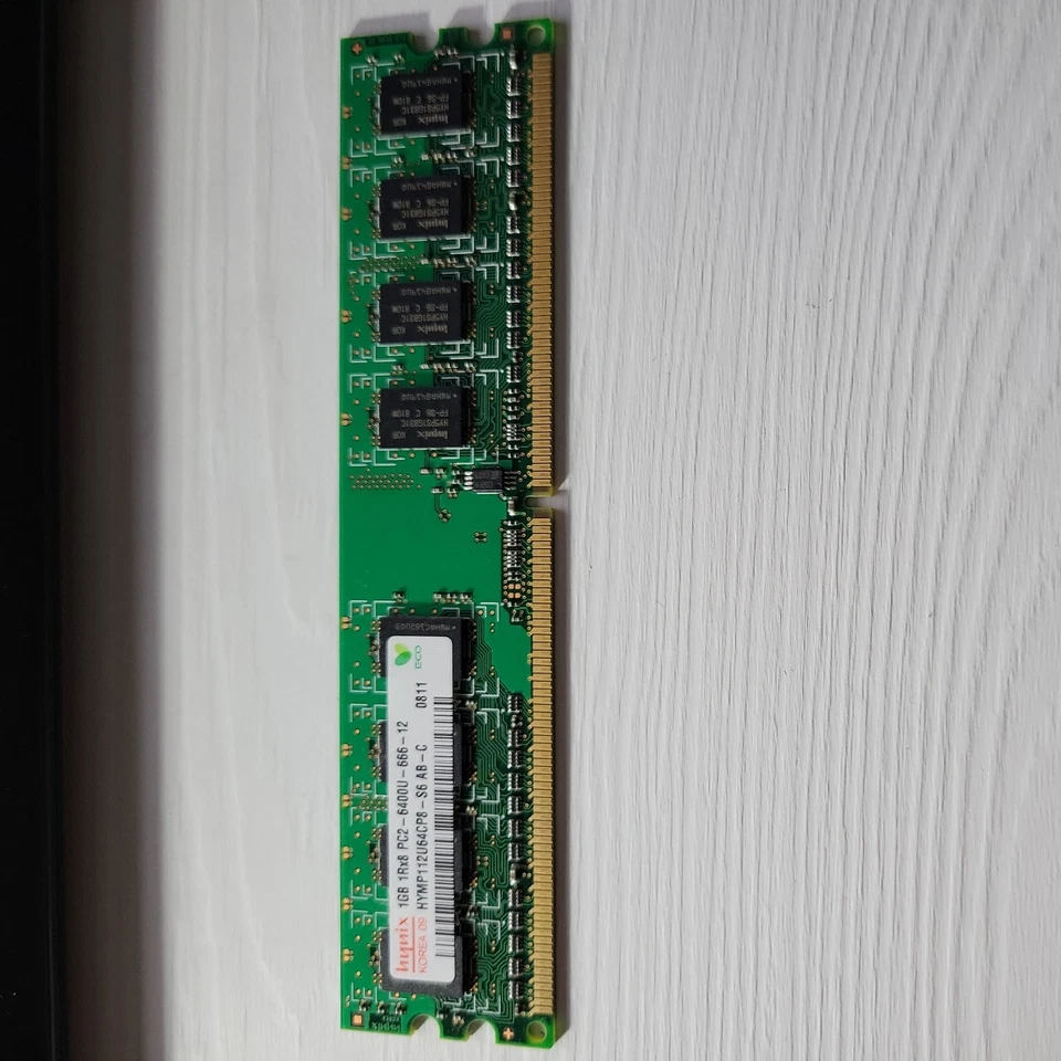 Hynix HYMP112U64CP8-S6 AB / 1Rx8 PC2-6400U -666-12 PC Arbeitsspeicher