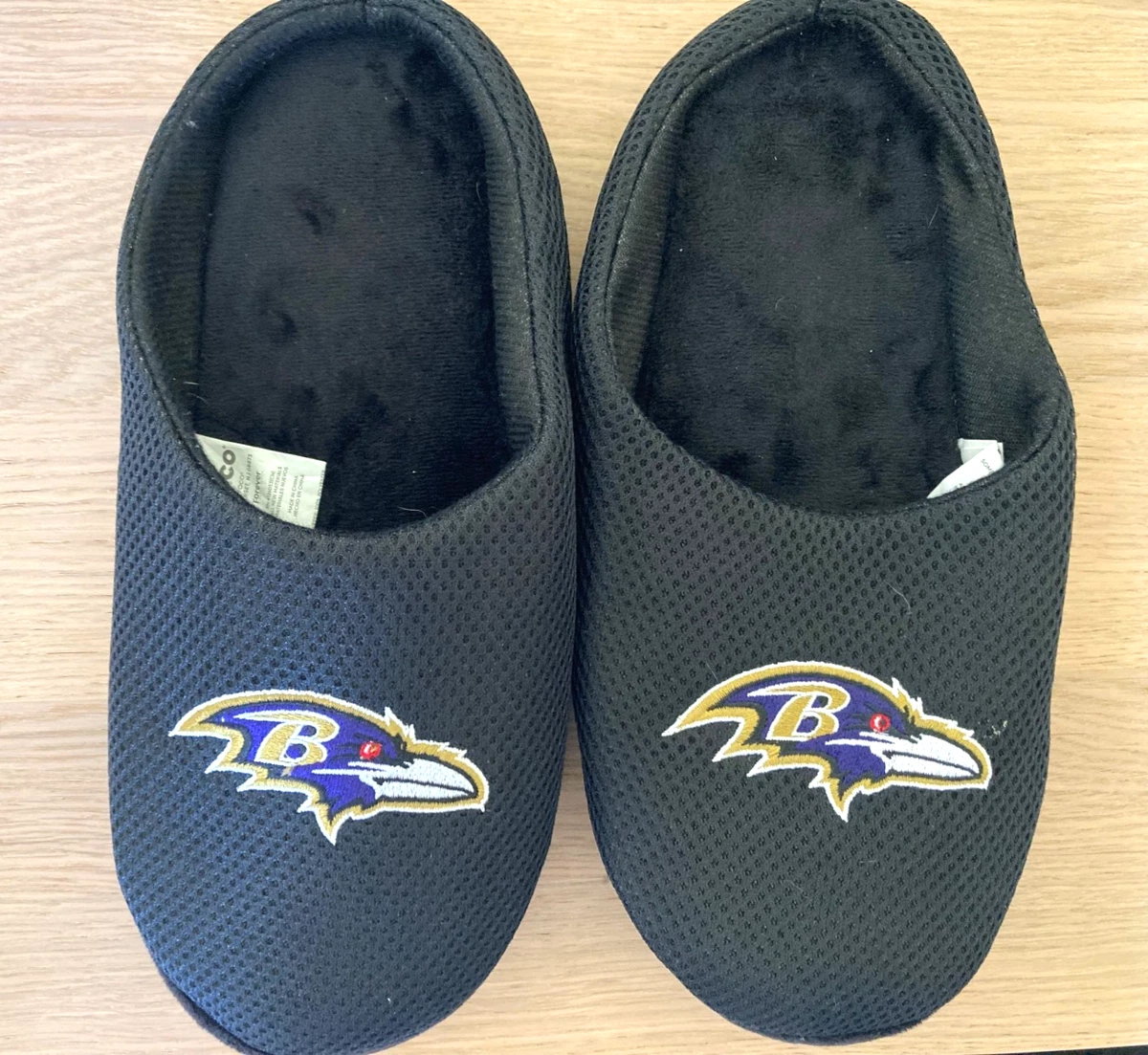 NEW Baltimore Ravens Slippers Justin Tucker Signed Medium Brown NEW Baltimore Ravens Slippers Justin Tucker Signed Size  main image 2