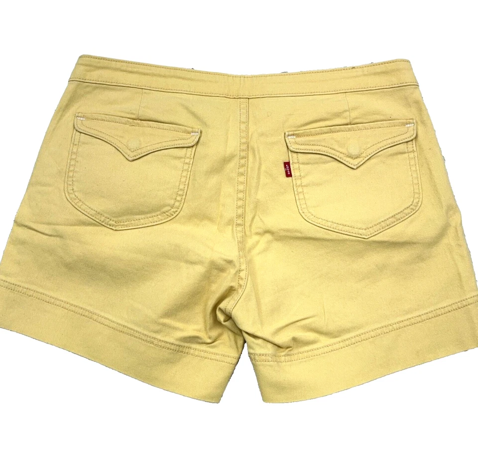 Pantalones Cortos Levis 545 Mujeres 8 Amarillos Tiro Bajo Calce Ajustado Pantalones Cortos Denim Damas De Colección Y2K Nuevos con Etiquetas Foto 2 de 4
