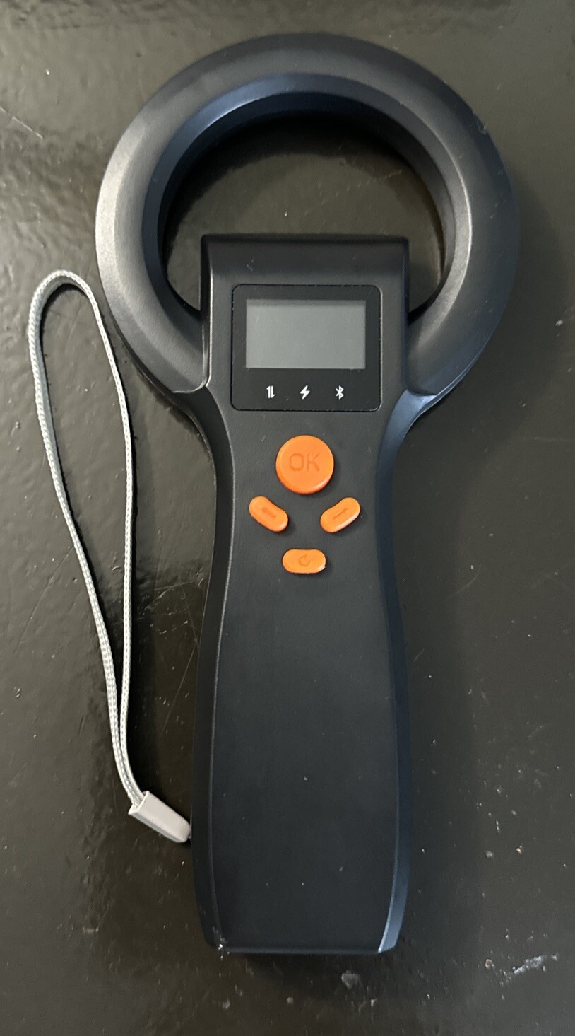 Smoostart Universal Pet Microchip Scanner, FDXA/FDXB/HDX Pet Dog. W/O