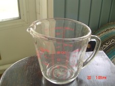 Vintage Fire King Anchor Hocking 2-cup 1 Pt  Measuring Cup Glass #498 Red Letter