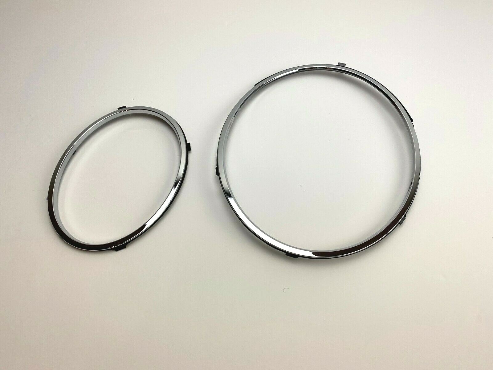 Bentley Bentayga Left Headlight Chrome Trim Ring Set
