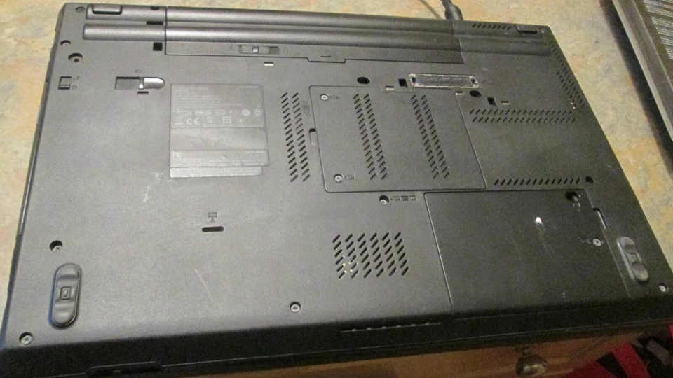 Lenovo ThinkPad T520  15.6 i5-2520M 2.5GHz 6GB RAM 500GB HDD Windows 10 Pro - Image 2 of 4