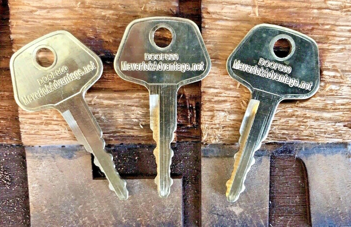 Molloparts Ignition Keys – Compatible With Bobcat E60/E62/E63/E80/E85 & Doosan Daewoo F900 Excavators