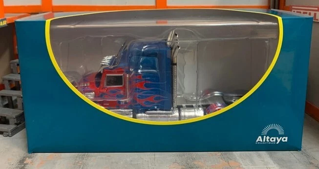 Western Star 5700 USA Optimus Prime Transformers PREMIUM Altaya, 1:43 TRACTORA - Image 4 of 4