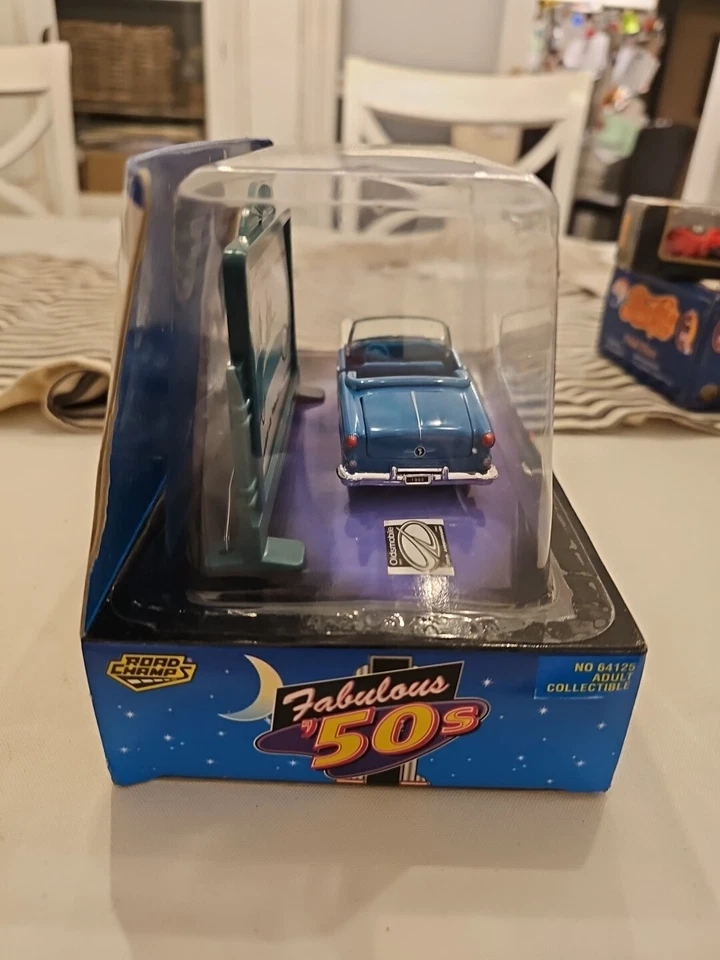 Road Champs 1955 Oldsmobile Starfire 可调式压铸汽车 1/43 比例 — 第 4/4 张图片