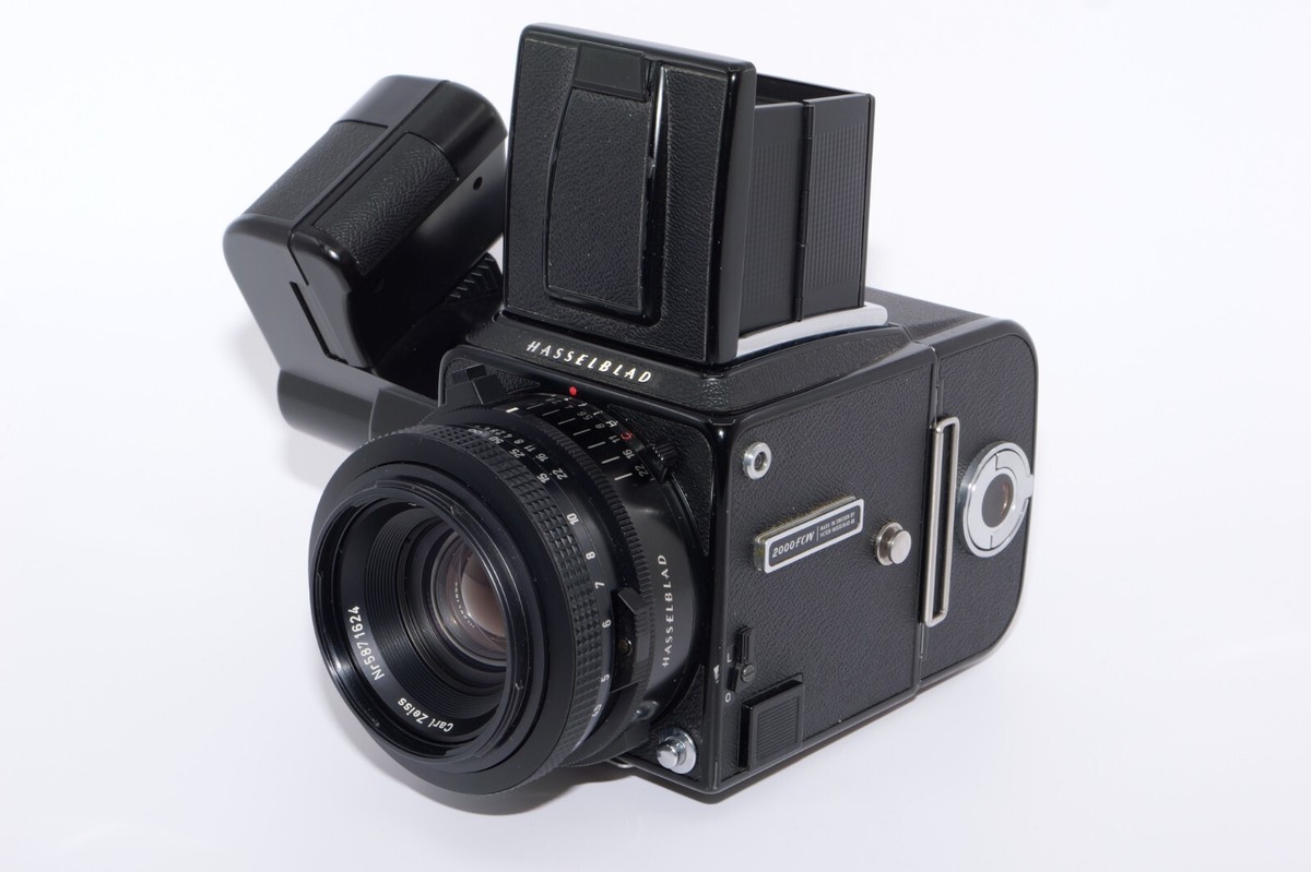 Hasselblad 2000FCW Medium Format Camera. Zeiss Planar-F 80mm