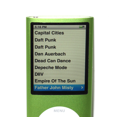 Apple iPod Nano 4th Gen Green (8 GB) A1285 Excellent w/ 750 Songs