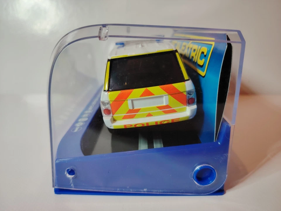 Scalextric C2808 Range Rover Police Car 1:32 Scale Slot Car - Image 3 of 4