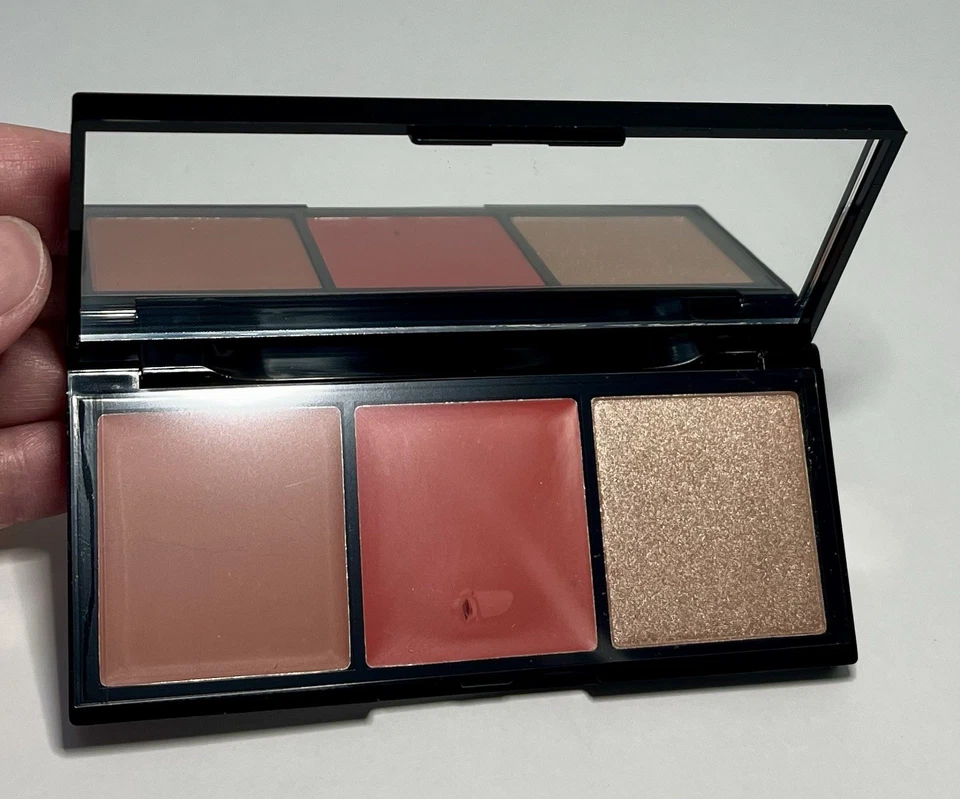 Laura Geller Eye, Lip, Cheek Palette Made To Multitask THINK PINK - Image 3 of 4