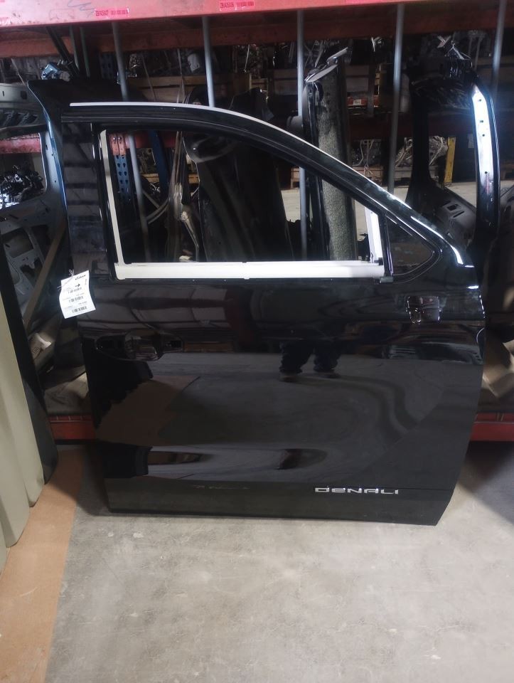 GMC Sierra Denali EV 2025 Passenger Right Front Door 3164916