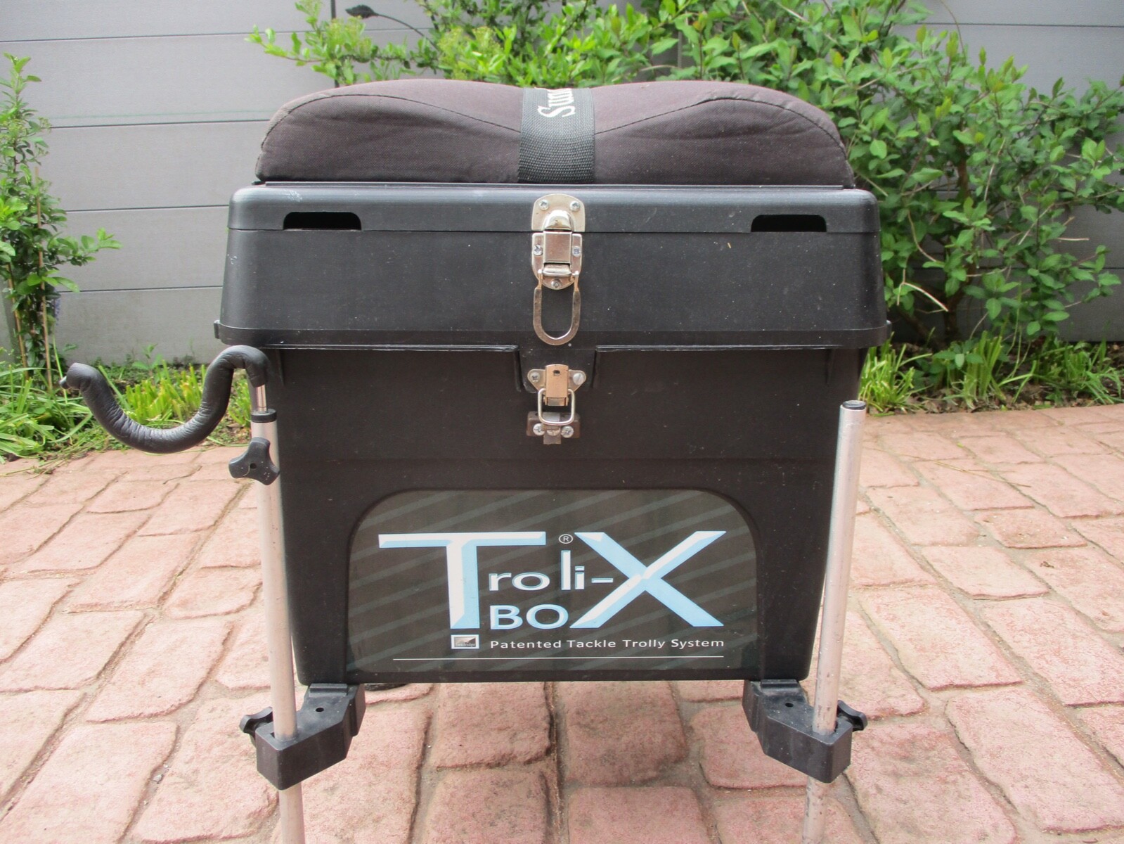 Sundridge fishing tackle seat eBay